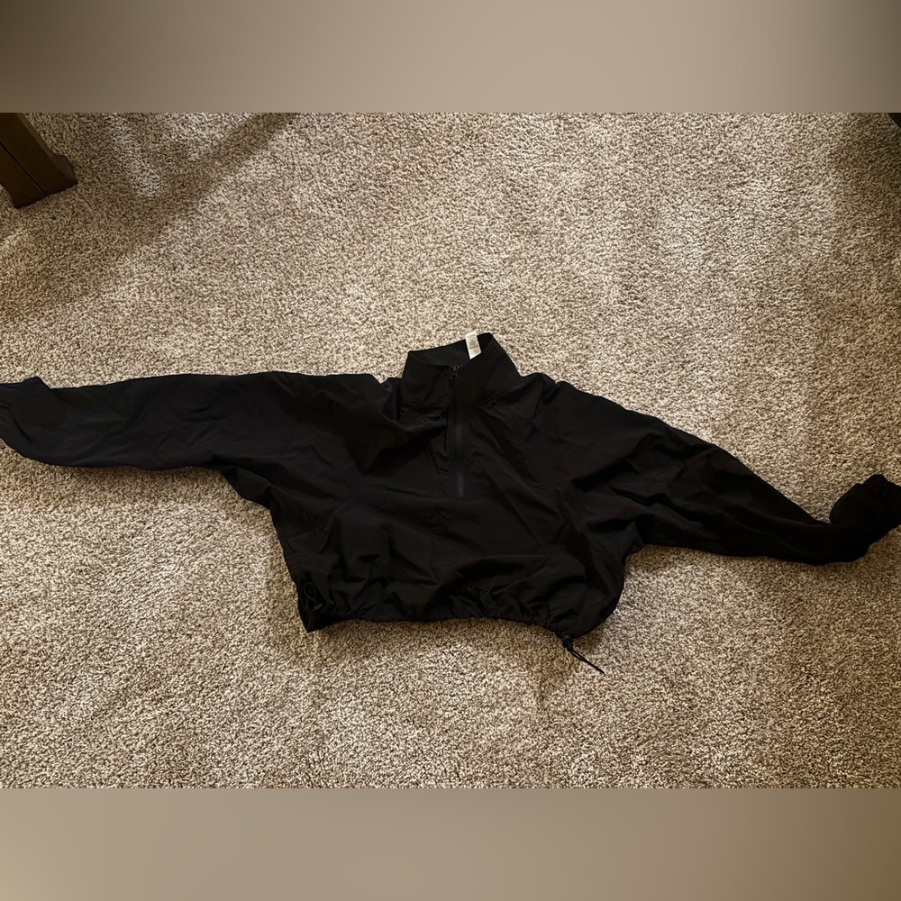 ALO Yoga Black Zip-Up Pullover Jacket size small